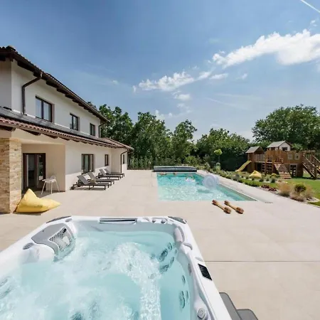 شقة Luxury In Tihany, Balaton تيهاني